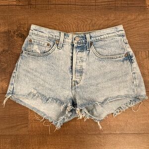 Levi’s 501 Light Wash Distressed Jean Cutoff Shorts Festival Style Women’s 26